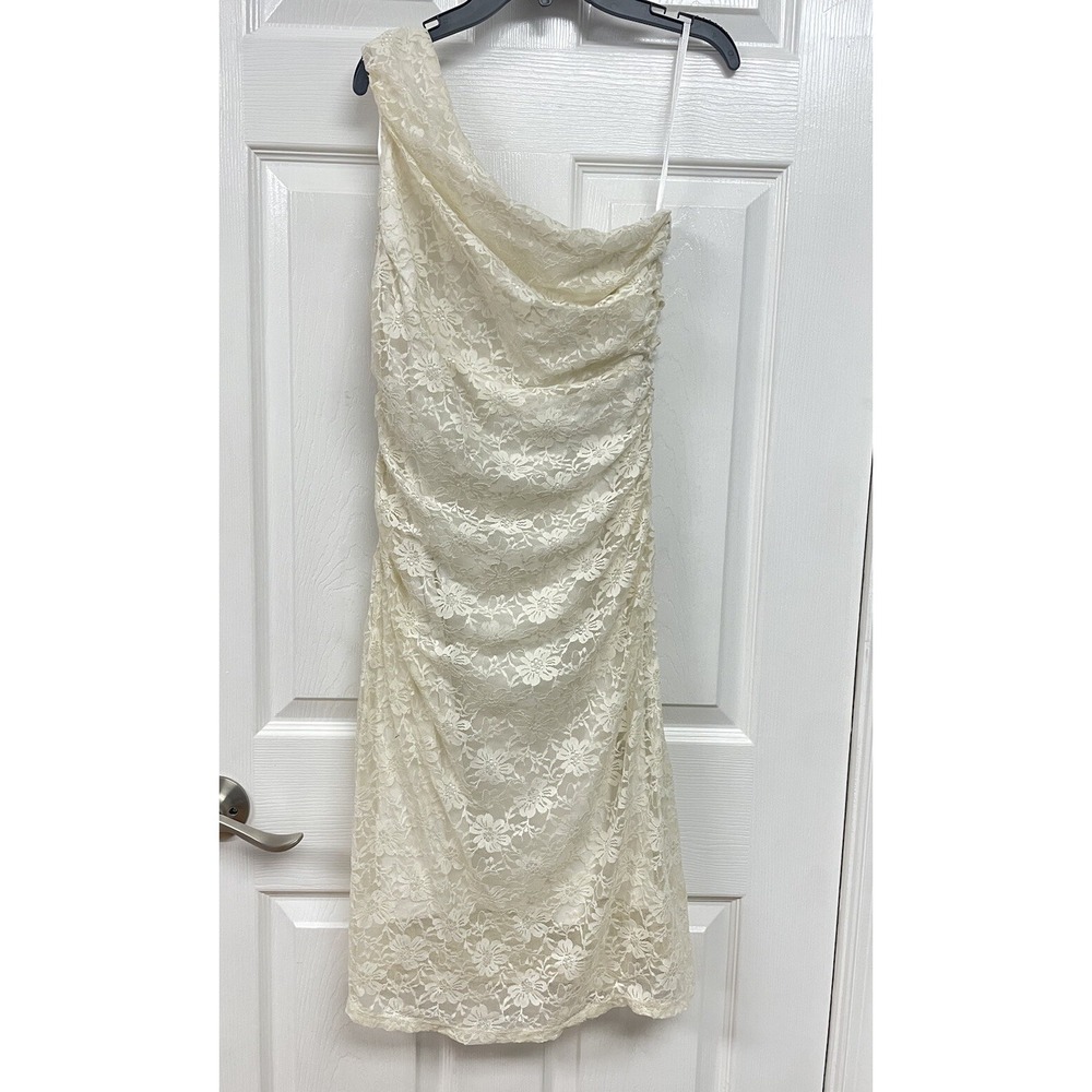 Emma and Michele Womens white lace overlay one shoulder fitted dress M